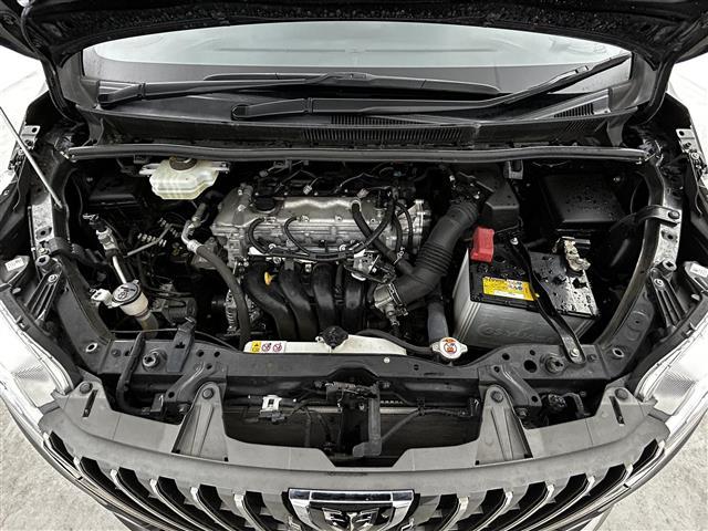 エスクァイア Ｇｉ　プレミアムパッケージ　ブラックテーラード　純正９インチナビ／モデリスタ／純正フリップダウン／トヨタセーフティーセンス／両側パワースライドドア／ステアリングヒーター／シートヒーター／ＭＴモード付／クルーズコントロール／バックカメラ／ＬＥＤ（42枚目）