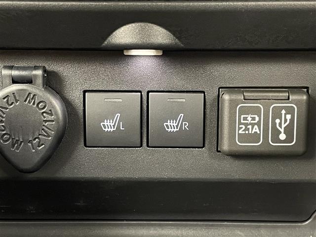 ロッキー Ｇ　ディスプレイオーディオ　全方位カメラ　フルセグ　前方ドラレコ　シートヒーター　衝突軽減ブレーキ　レーンキープアシスト　オートライト　道路標識認識機能　先行発進お知らせ　コーナーセンサー（13枚目）