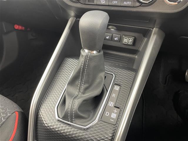 ロッキー Ｇ　ディスプレイオーディオ　全方位カメラ　フルセグ　前方ドラレコ　シートヒーター　衝突軽減ブレーキ　レーンキープアシスト　オートライト　道路標識認識機能　先行発進お知らせ　コーナーセンサー（16枚目）