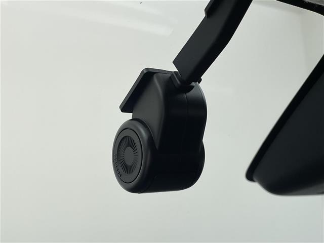 ロッキー Ｇ　ディスプレイオーディオ　全方位カメラ　フルセグ　前方ドラレコ　シートヒーター　衝突軽減ブレーキ　レーンキープアシスト　オートライト　道路標識認識機能　先行発進お知らせ　コーナーセンサー（19枚目）