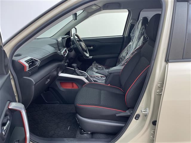 ロッキー Ｇ　ディスプレイオーディオ　全方位カメラ　フルセグ　前方ドラレコ　シートヒーター　衝突軽減ブレーキ　レーンキープアシスト　オートライト　道路標識認識機能　先行発進お知らせ　コーナーセンサー（23枚目）