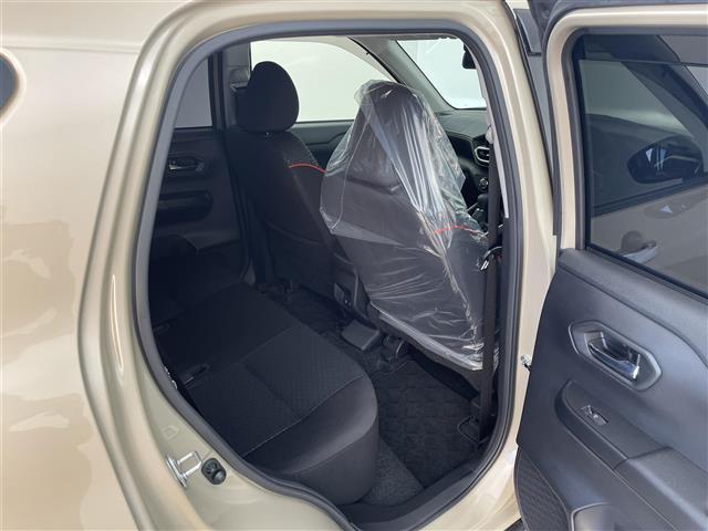 ロッキー Ｇ　ディスプレイオーディオ　全方位カメラ　フルセグ　前方ドラレコ　シートヒーター　衝突軽減ブレーキ　レーンキープアシスト　オートライト　道路標識認識機能　先行発進お知らせ　コーナーセンサー（24枚目）