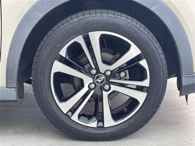 ロッキー Ｇ　ディスプレイオーディオ　全方位カメラ　フルセグ　前方ドラレコ　シートヒーター　衝突軽減ブレーキ　レーンキープアシスト　オートライト　道路標識認識機能　先行発進お知らせ　コーナーセンサー（41枚目）