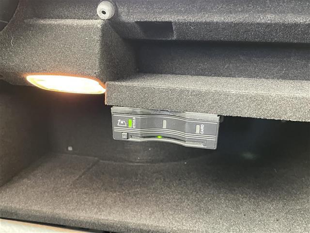 Ｃクラスステーションワゴン Ｃ１８０ステーションワゴンアバンギャルドＡＭＧライン　ワンオーナー　純正ナビ　Ｂｌｕｅｔｏｏｔｈ　ａｐｐｌｅ　ｃａｒ　ｐｌａｙ　ａｎｄｒｏｉｄａｕｔｏ　レザーシート　バックカメラ　パワーバックドア　レーダークルーズコントロール　シートヒーター（19枚目）