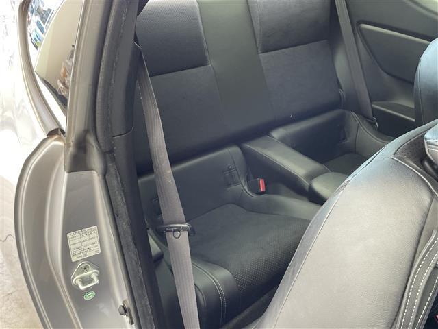 86 GTリミテッド ワンオーナ 6速マニュアル 社外ナビ フルセグ Bluetooth CD DVD シートヒーター クルーズコントロール ハーフレザーシート 純正アルミホイール 保証書 取扱説明書(28枚目)