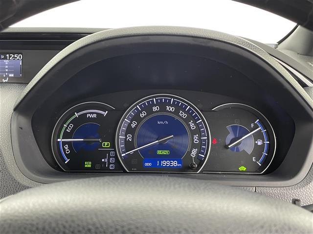 エスクァイア ハイブリッドＧｉ　純正ナビ　フルセグ　Ｂｌｕｅｔｏｏｔｈ　ＣＤ　ＤＶＤ　フリップダウンモニター　ドライブレコーダー　シートヒーター　クルーズコントロール　バックカメラ　オートハイビーム　プリクラッシュセーフティー（3枚目）