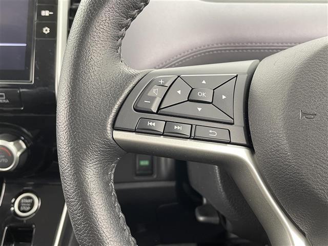 セレナ ハイウェイスター　Ｖ　プロパイロット　純正ナビ　フルセグ　Ｂｌｕｅｔｏｏｔｈ　ＣＤ　ＤＶＤ　ドライブレコーダー　ＥＴＣ　デジタルインナーミラー　両側パワースライドドア　フリップダウンモニター　アラウンドビューモニター（5枚目）