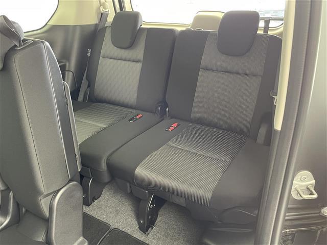 セレナ ハイウェイスター　Ｖ　プロパイロット　純正ナビ　フルセグ　Ｂｌｕｅｔｏｏｔｈ　ＣＤ　ＤＶＤ　ドライブレコーダー　ＥＴＣ　デジタルインナーミラー　両側パワースライドドア　フリップダウンモニター　アラウンドビューモニター（25枚目）