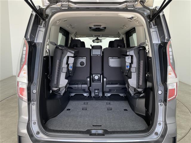 セレナ ハイウェイスター　Ｖ　プロパイロット　純正ナビ　フルセグ　Ｂｌｕｅｔｏｏｔｈ　ＣＤ　ＤＶＤ　ドライブレコーダー　ＥＴＣ　デジタルインナーミラー　両側パワースライドドア　フリップダウンモニター　アラウンドビューモニター（31枚目）