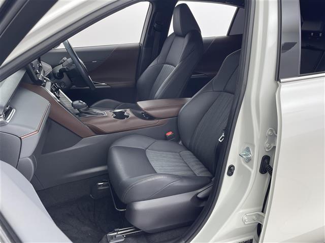 ハリアー Ｇ　トヨタセーフティーセンス　レーダークルーズコントロール　ＬＴＡ　プリクラッシュセーフティー　純正ディスプレイオーディオ　バックカメラ　デジタルインナーミラー　パワーバックドア　パワーシート（24枚目）