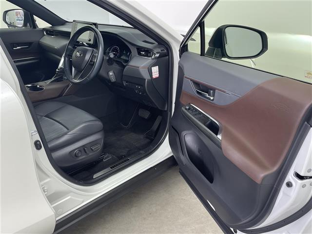 ハリアー Ｇ　トヨタセーフティーセンス　レーダークルーズコントロール　ＬＴＡ　プリクラッシュセーフティー　純正ディスプレイオーディオ　バックカメラ　デジタルインナーミラー　パワーバックドア　パワーシート（27枚目）