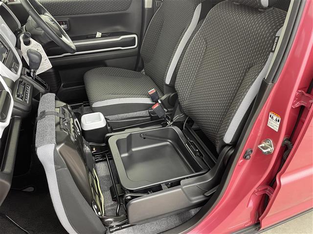 ハスラー ハイブリッドＸ　純正ＳＤナビ（ＫＸＭ－Ｅ５０４Ｗ）　スズキセーフティサポート　シートヒーター　コーナーセンサー　ＬＥＤヘッドライト　ビルトインＥＴＣ　　純正フロアマット　純正アルミホイル１５インチ（21枚目）