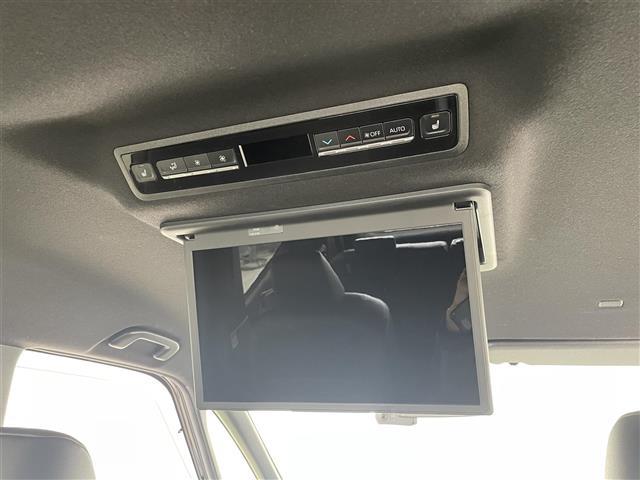 ヴォクシー ハイブリッドS-Z 純正後席モニター 快適利便PKG CD DVD パワーバックドア オートホールド 両側パワースライドドア トヨタセーフティーセンス 衝突軽減ブレーキ BSM HDMI ステアリングヒーター ETC(12枚目)