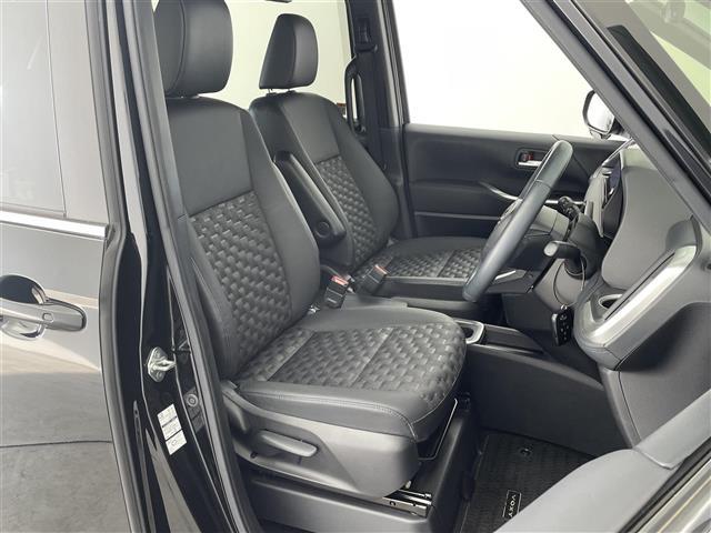 ヴォクシー ハイブリッドS-Z 純正後席モニター 快適利便PKG CD DVD パワーバックドア オートホールド 両側パワースライドドア トヨタセーフティーセンス 衝突軽減ブレーキ BSM HDMI ステアリングヒーター ETC(30枚目)