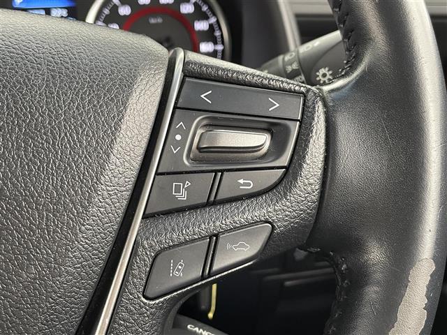 アルファード ２．５Ｓ　ワンオーナー／アルパイン１１インチ／アルパイン後部座席モニター／アルパインエアロ／ＴＥＩＮ車高調／ＧＰＳレーダー／デジタルインナーミラー／両側パワスラ／コーナーセンサー／バックカメラ／オートハイビーム（6枚目）