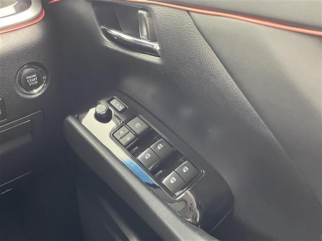 アルファード ２．５Ｓ　ワンオーナー／アルパイン１１インチ／アルパイン後部座席モニター／アルパインエアロ／ＴＥＩＮ車高調／ＧＰＳレーダー／デジタルインナーミラー／両側パワスラ／コーナーセンサー／バックカメラ／オートハイビーム（23枚目）