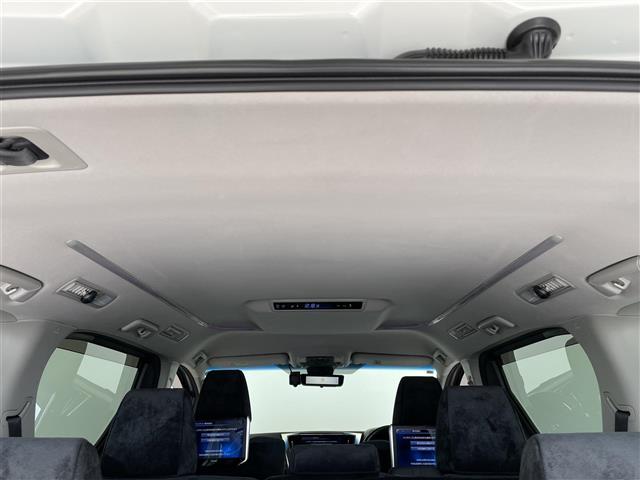アルファード ２．５Ｓ　ワンオーナー／アルパイン１１インチ／アルパイン後部座席モニター／アルパインエアロ／ＴＥＩＮ車高調／ＧＰＳレーダー／デジタルインナーミラー／両側パワスラ／コーナーセンサー／バックカメラ／オートハイビーム（33枚目）