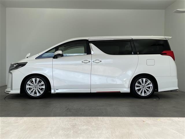 アルファード ２．５Ｓ　ワンオーナー／アルパイン１１インチ／アルパイン後部座席モニター／アルパインエアロ／ＴＥＩＮ車高調／ＧＰＳレーダー／デジタルインナーミラー／両側パワスラ／コーナーセンサー／バックカメラ／オートハイビーム（38枚目）