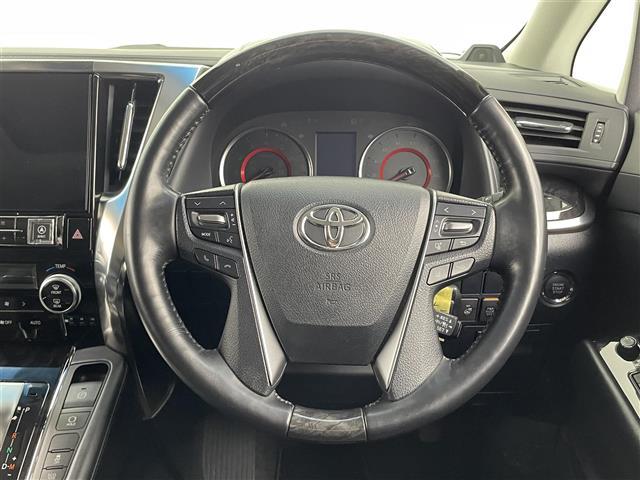 アルファード ２．５Ｓ　Ｃパッケージ　ワンオーナー／ウェッズ・マーベリックアルミホイル／アルパイン１１インチナビ／フリップダウンモニター／リフトアップスピーカー／ウーファー／ローダウンサスペンション／イエローフォグ／サンルーフ／（4枚目）