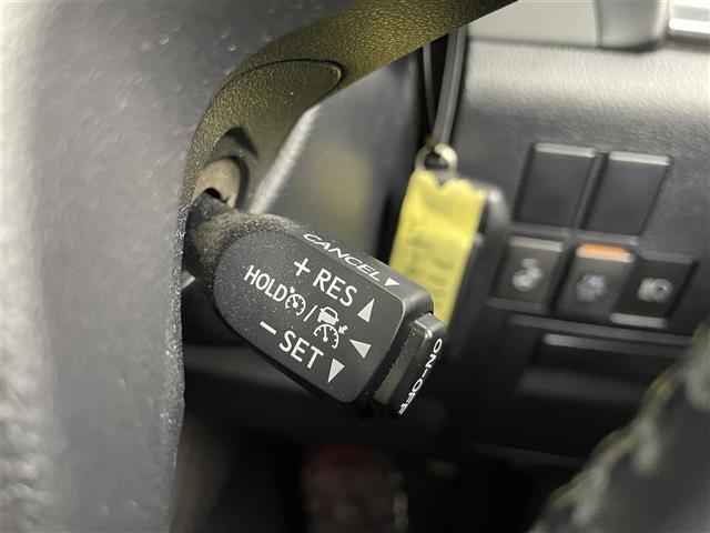 アルファード ２．５Ｓ　Ｃパッケージ　ワンオーナー／ウェッズ・マーベリックアルミホイル／アルパイン１１インチナビ／フリップダウンモニター／リフトアップスピーカー／ウーファー／ローダウンサスペンション／イエローフォグ／サンルーフ／（9枚目）