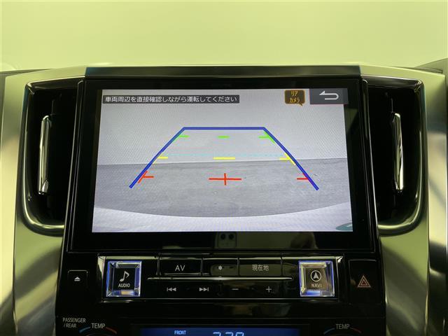 アルファード ２．５Ｓ　Ｃパッケージ　ワンオーナー／ウェッズ・マーベリックアルミホイル／アルパイン１１インチナビ／フリップダウンモニター／リフトアップスピーカー／ウーファー／ローダウンサスペンション／イエローフォグ／サンルーフ／（10枚目）