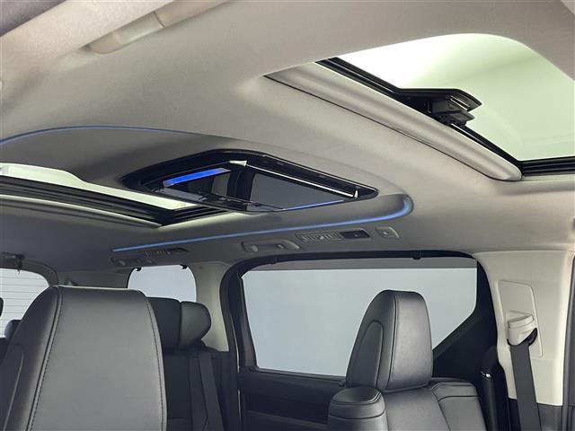 アルファード ２．５Ｓ　Ｃパッケージ　ワンオーナー／ウェッズ・マーベリックアルミホイル／アルパイン１１インチナビ／フリップダウンモニター／リフトアップスピーカー／ウーファー／ローダウンサスペンション／イエローフォグ／サンルーフ／（13枚目）