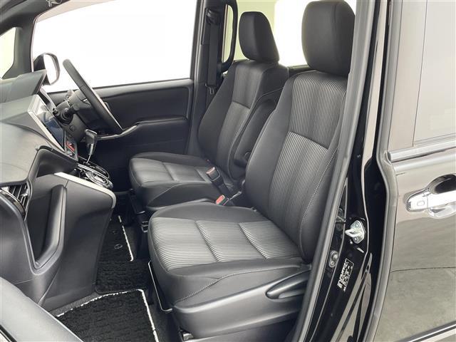 ヴォクシー ＺＳ　煌ＩＩ　７人乗り　衝突軽減　純正１０型ナビ　フルセグＴＶ　ＢＴ対応　ＨＤＭＩ　ＵＳＢ　Ｂカメラ　後席モニター　両側電動スライドドア　ＥＴＣ　モデリスタエアロ　シグネチャーイルミブレード　クリアランスソナー（23枚目）