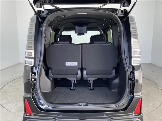 ヴォクシー ＺＳ　煌ＩＩ　７人乗り　衝突軽減　純正１０型ナビ　フルセグＴＶ　ＢＴ対応　ＨＤＭＩ　ＵＳＢ　Ｂカメラ　後席モニター　両側電動スライドドア　ＥＴＣ　モデリスタエアロ　シグネチャーイルミブレード　クリアランスソナー（33枚目）