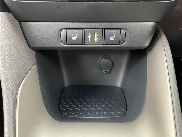 ヤリス ハイブリッドG 衝突軽減 BSM パノラミックビューモニター 純正ディスプレイオーディオ フルセグTV BT対応 CD/DVD AppleCarPlay AndroidAuto ETC2.0 前後ドライブレコーダー(15枚目)