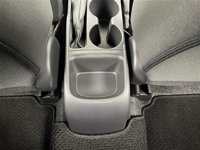 ヤリス ハイブリッドG 衝突軽減 BSM パノラミックビューモニター 純正ディスプレイオーディオ フルセグTV BT対応 CD/DVD AppleCarPlay AndroidAuto ETC2.0 前後ドライブレコーダー(18枚目)