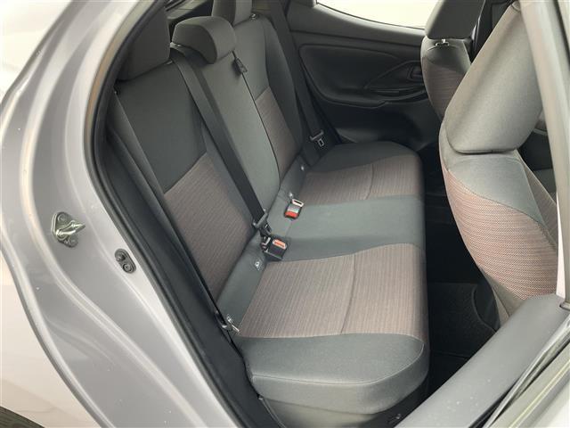 ヤリス ハイブリッドG 衝突軽減 BSM パノラミックビューモニター 純正ディスプレイオーディオ フルセグTV BT対応 CD/DVD AppleCarPlay AndroidAuto ETC2.0 前後ドライブレコーダー(29枚目)