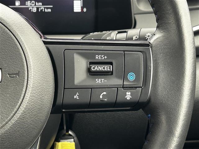 ノート オーテック　純正ディーラーナビ／全方位カメラ／アラウンドビューモニター／オートブレーキホールド／レーダークルコン／置くだけ充電／ステアリングヒーター／パーキングアシスト／ビルトインＥＴＣ／コーナーセンサー（7枚目）