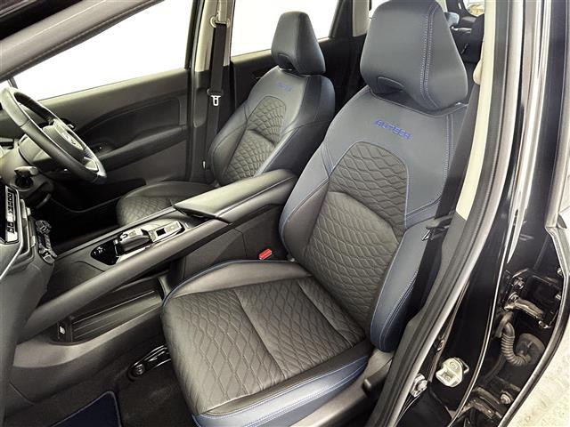 ノート オーテック 純正ディーラーナビ/全方位カメラ/アラウンドビューモニター/オートブレーキホールド/レーダークルコン/置くだけ充電/ステアリングヒーター/パーキングアシスト/ビルトインETC/コーナーセンサー(24枚目)