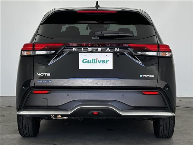 ノート オーテック　純正ディーラーナビ／全方位カメラ／アラウンドビューモニター／オートブレーキホールド／レーダークルコン／置くだけ充電／ステアリングヒーター／パーキングアシスト／ビルトインＥＴＣ／コーナーセンサー（34枚目）