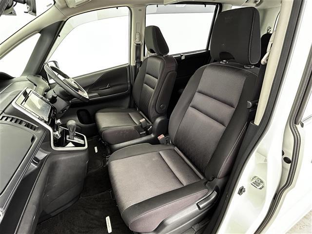 セレナ ハイウェイスター　Ｖセレクション　純正ＳＤナビ／両側パワスラ／全方位カメラ／コーナーセンサー／パーキングアシスト／アイドリングストップ／オートライト／オートマチックハイビーム／ビルトインＥＴＣ／ドラレコ／チップアップシート（21枚目）