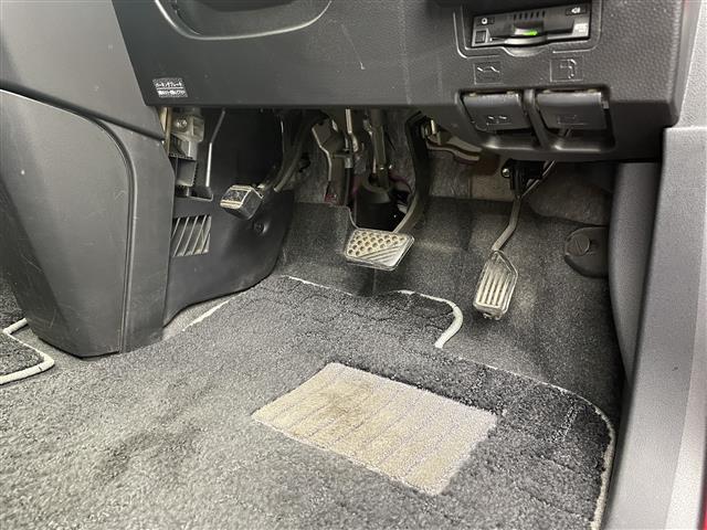 タンク カスタムG-T 純正SDナビ(BT/CD/フルセグ)/クルーズコントロール/アイドリングストップ/バックカメラ/オートライト/コーナーセンサー/ビルトインETC/フロアマット/プッシュスタート(30枚目)