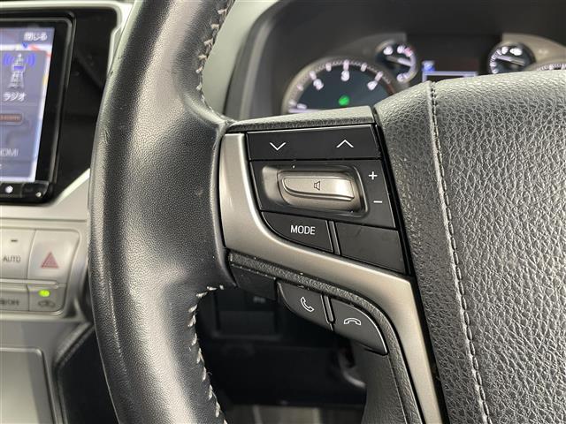 ランドクルーザープラド ＴＸ　社外９型ナビ（ＣＤ／ＤＶＤ／ＳＤ／ＢＴ／ＨＤＭＩ／フルセグ）　バックカメラ　ＥＴＣ　ＴｏｙｏｔａＳａｆｅｔｙＳｅｎｓｅ　コーナーセンサー　オートマチックハイビーム　レーダー　ドラレコ（4枚目）