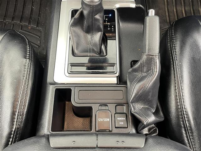 ランドクルーザープラド ＴＸ　社外９型ナビ（ＣＤ／ＤＶＤ／ＳＤ／ＢＴ／ＨＤＭＩ／フルセグ）　バックカメラ　ＥＴＣ　ＴｏｙｏｔａＳａｆｅｔｙＳｅｎｓｅ　コーナーセンサー　オートマチックハイビーム　レーダー　ドラレコ（20枚目）