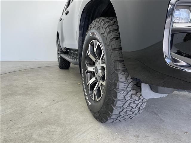 ランドクルーザープラド ＴＸ　社外９型ナビ（ＣＤ／ＤＶＤ／ＳＤ／ＢＴ／ＨＤＭＩ／フルセグ）　バックカメラ　ＥＴＣ　ＴｏｙｏｔａＳａｆｅｔｙＳｅｎｓｅ　コーナーセンサー　オートマチックハイビーム　レーダー　ドラレコ（40枚目）