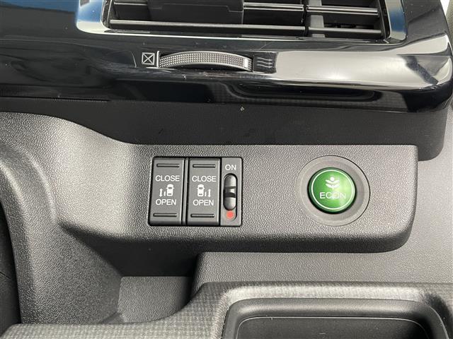 ステップワゴンスパーダ スパーダ ホンダセンシング 純正ナビ フリップダウンモニター ドライブレコーダー バックカメラ ETC アダクティブクルーズコントロール 両側パワースライドドア Bluetooth DVD フルセグ レーンアシスト(13枚目)