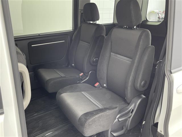 ステップワゴンスパーダ スパーダ ホンダセンシング 純正ナビ フリップダウンモニター ドライブレコーダー バックカメラ ETC アダクティブクルーズコントロール 両側パワースライドドア Bluetooth DVD フルセグ レーンアシスト(23枚目)