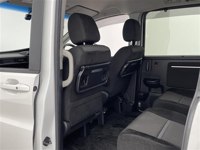 ステップワゴンスパーダ スパーダ ホンダセンシング 純正ナビ フリップダウンモニター ドライブレコーダー バックカメラ ETC アダクティブクルーズコントロール 両側パワースライドドア Bluetooth DVD フルセグ レーンアシスト(24枚目)