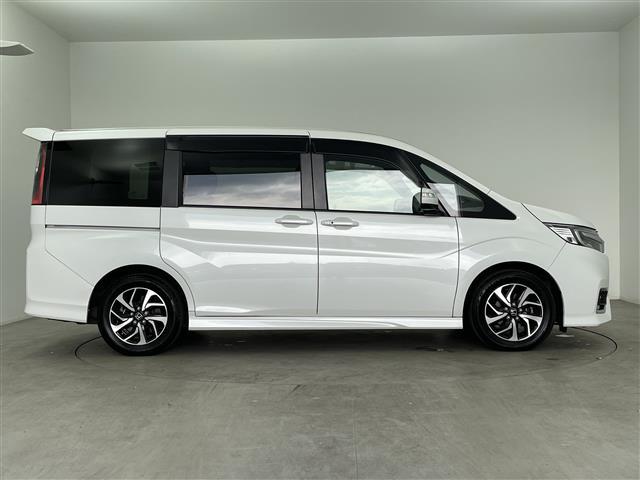 ステップワゴンスパーダ スパーダ ホンダセンシング 純正ナビ フリップダウンモニター ドライブレコーダー バックカメラ ETC アダクティブクルーズコントロール 両側パワースライドドア Bluetooth DVD フルセグ レーンアシスト(37枚目)