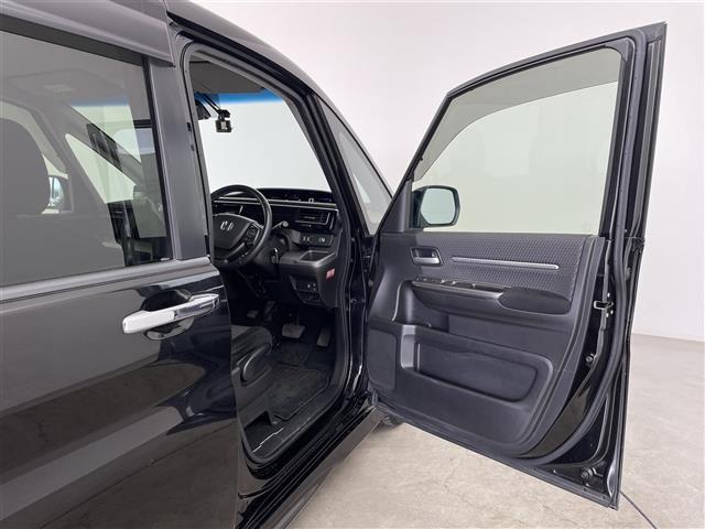 ステップワゴンスパーダ スパーダアドバンスパッケージβ 純正ナビ Bluetooth フリップダウンモニター ETC アダクティブクルーズコントロール 衝突軽減ブレーキ ETC DVD フルセグ CD バックカメラ スマートキー プッシュスタート(22枚目)