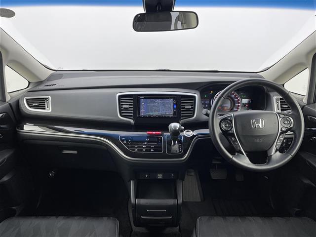 オデッセイ アブソルート　ホンダセンシング　バックカメラ　純正１１，７インチフリップダウンモニター　ホンダセンシング　アダプティブクルーズコントロール　両側パワースライドドア　ＬＥＤヘッドライト　ビルトインＥＴＣ　衝突軽減ブレーキ（2枚目）