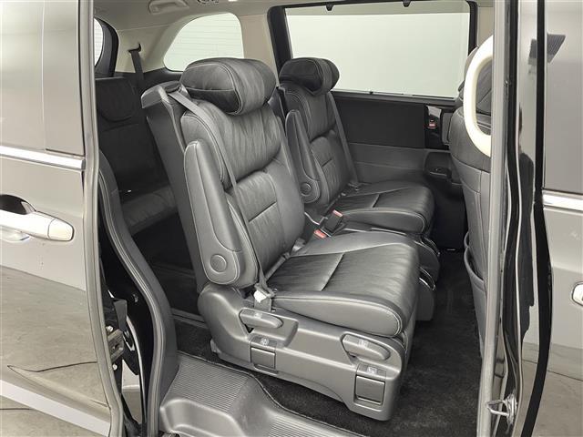 オデッセイ アブソルート　ホンダセンシング　バックカメラ　純正１１，７インチフリップダウンモニター　ホンダセンシング　アダプティブクルーズコントロール　両側パワースライドドア　ＬＥＤヘッドライト　ビルトインＥＴＣ　衝突軽減ブレーキ（27枚目）