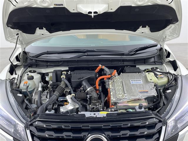 キックス X ツートーンインテリアエディション 純正SDナビ/エアロ付き/全方位カメラ/アラウンドビューモニター/プロパイロット/オートブレーキホールド/レザーシート/コーナーセンサー/ステアリングヒーター/シートヒーター/LEDヘッドライト(30枚目)