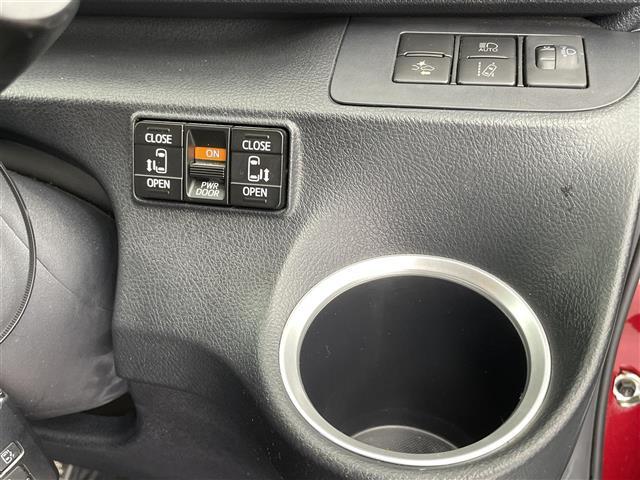 シエンタ G 純正ナビ フルセグ Bluetooth CD 衝突軽減ブレーキ ドライブレコーダー バックカメラ ビルトインETC オートリトラミラー プリクラッシュセーフティー オートハイビーム(15枚目)