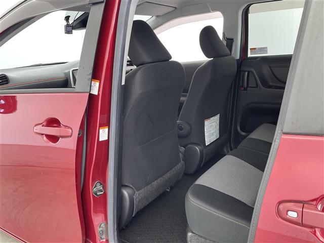 シエンタ G 純正ナビ フルセグ Bluetooth CD 衝突軽減ブレーキ ドライブレコーダー バックカメラ ビルトインETC オートリトラミラー プリクラッシュセーフティー オートハイビーム(23枚目)