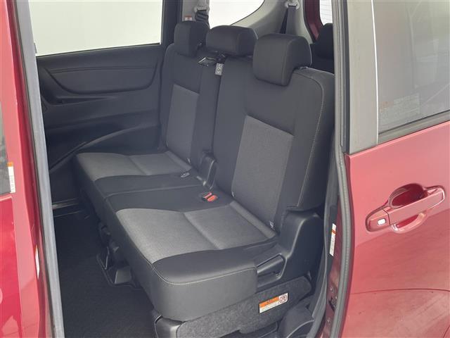 シエンタ G 純正ナビ フルセグ Bluetooth CD 衝突軽減ブレーキ ドライブレコーダー バックカメラ ビルトインETC オートリトラミラー プリクラッシュセーフティー オートハイビーム(24枚目)